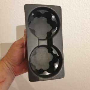 Uchwyt na puszki kubki  Volvo V70 XC70 2001 do 2005