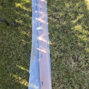 Listwa podsufitki prawa górna Volvo 700/940/960/S90/V90 9145069 Kolor Beżowy - W TRAKCIE DOSTAWY