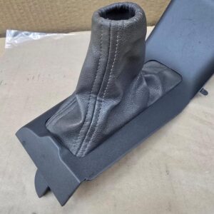 Zaślepka + Mieszek Ręcznego Volvo V70 XC70 S70 97-99 NR 45