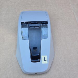 Lampka Podsufitki Volvo V50 S40 2004-06 Nr 30676455 - w trakcie dostawy